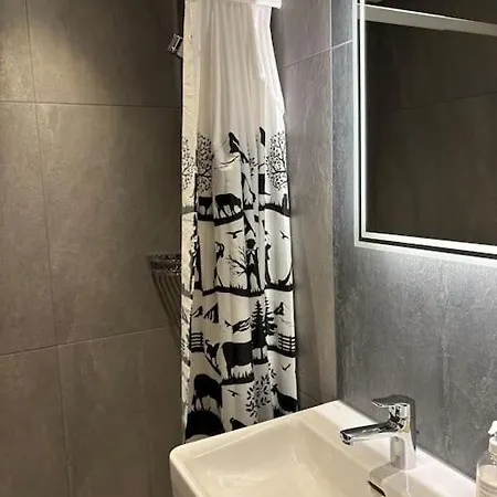 Im Bergruh - Reuti شقة